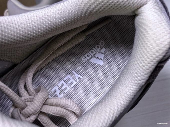 Adidas Yeezy FU7914 v2 Boost Tephra 700 1022